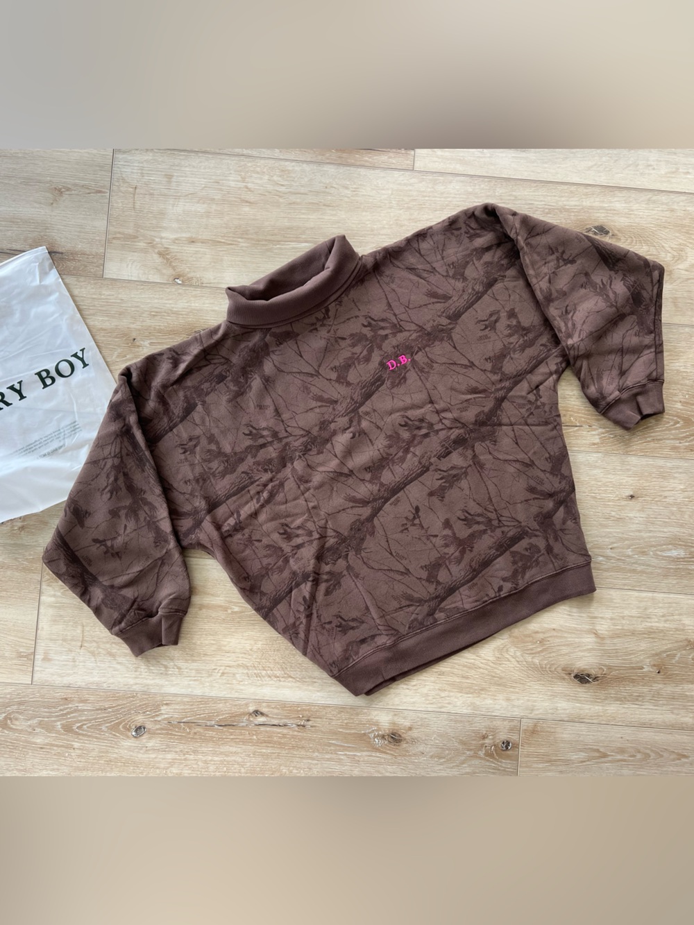 NWT Dairy Boy Diana neon pink Low Country Camo rollneck - Picture 9 of 15